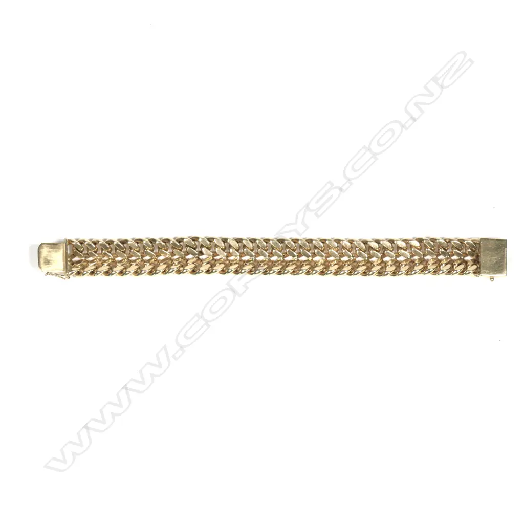 An uncommon vintage Tiffany heavy 14ct yellow gold bracelet Image 1++