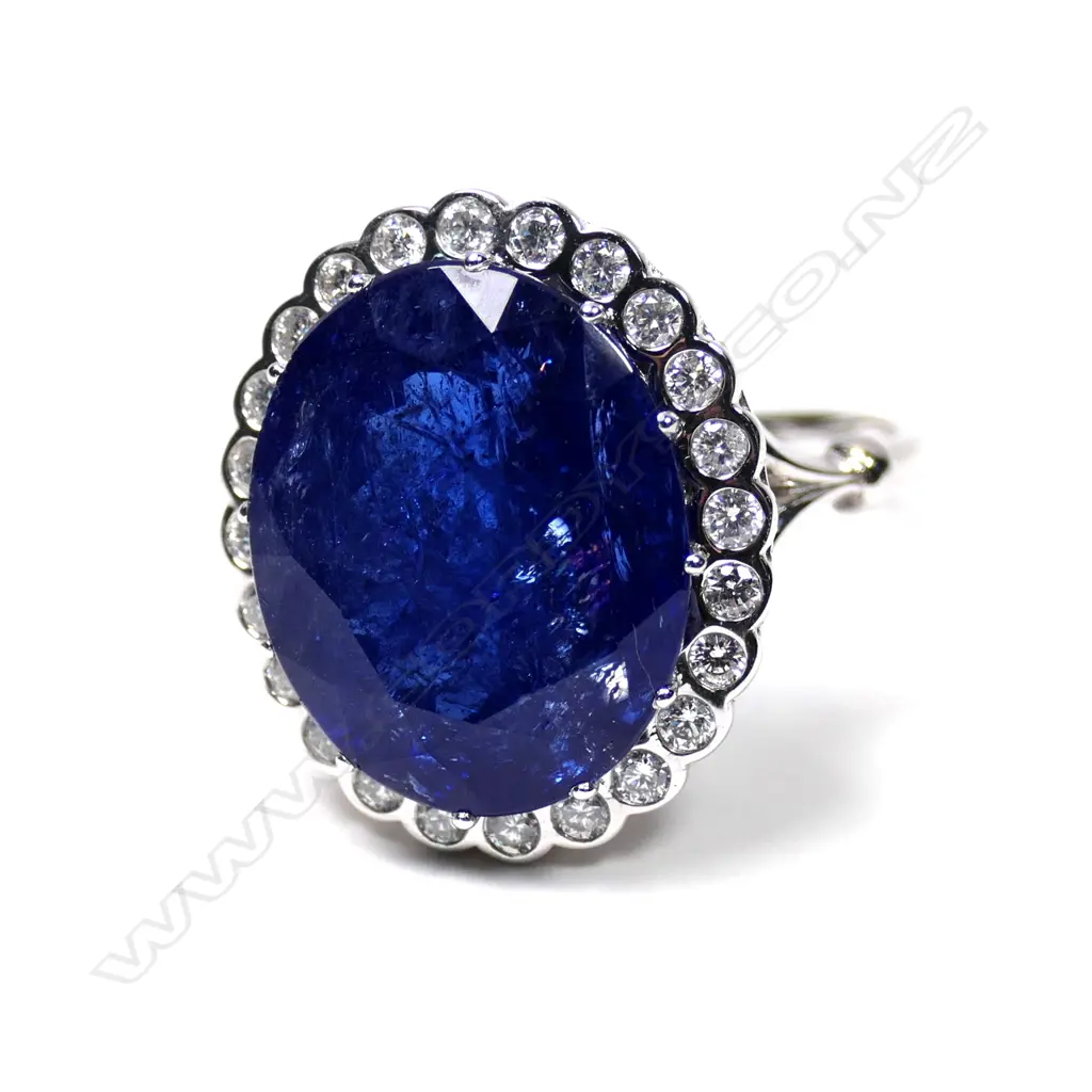 A 14ct white gold tanzanite and diamond ring Image 1++