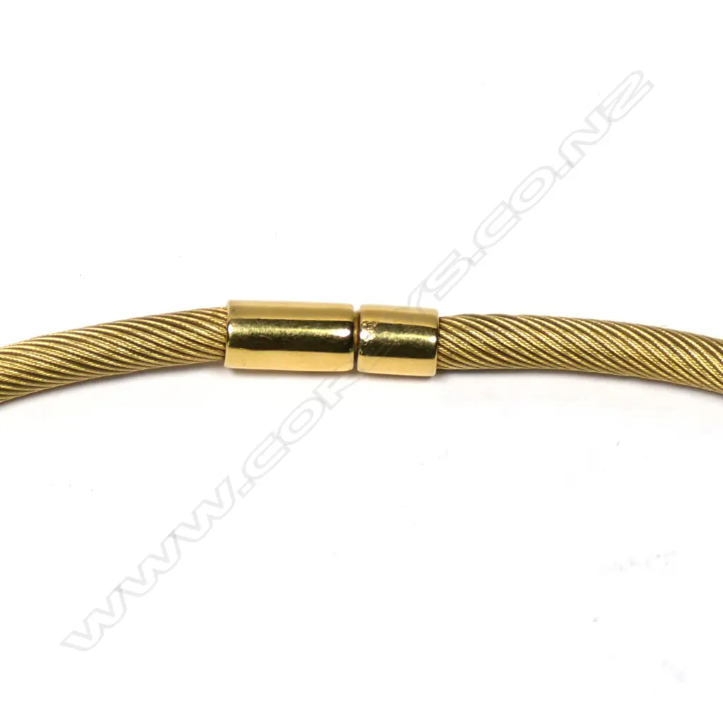 A vintage18ct gold and 9ct gold necklace Image 1++
