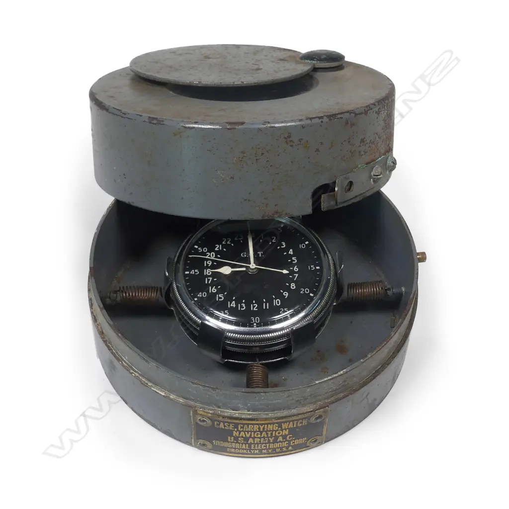 A WWII Hamilton Watch Co. pocket watch in USA 'Navigational Case' Image 1++