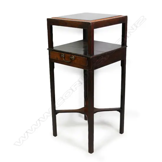 A Georgian oak washstand