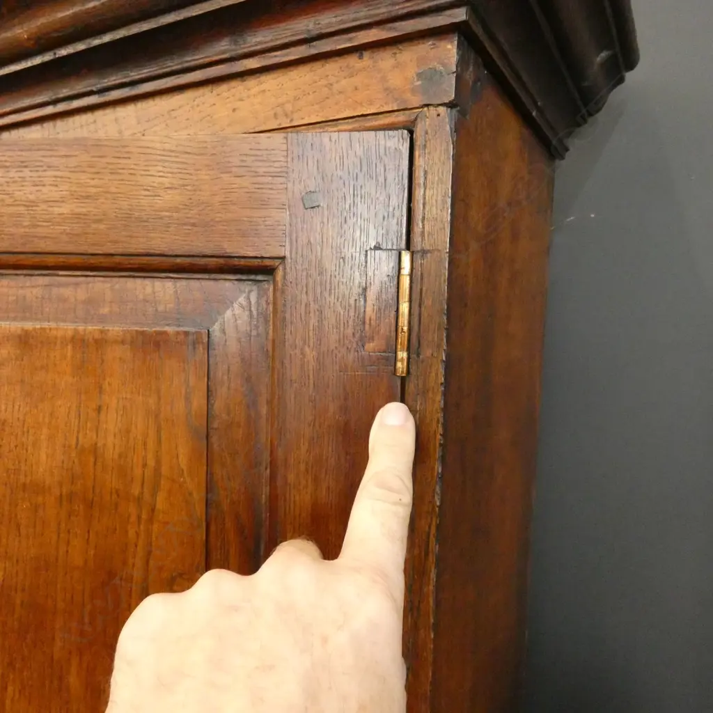 A Georgian oak bureau bookcase Image 1++