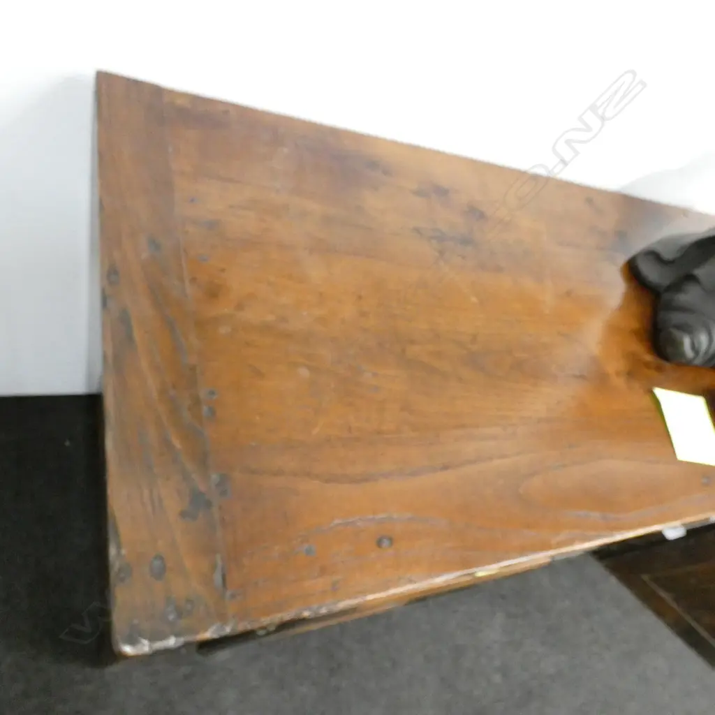 A French oak buffet Image 1++