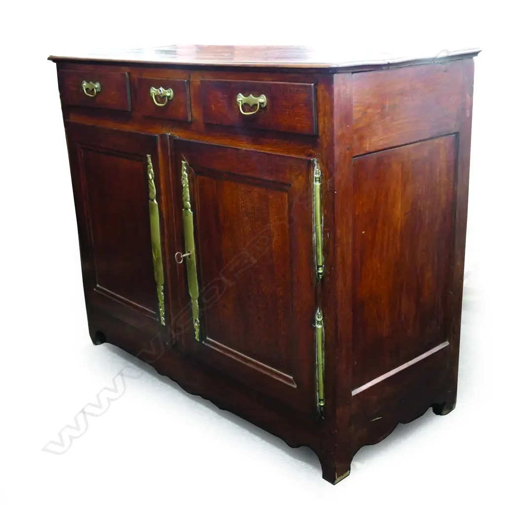 A French country oak buffet Image 1++