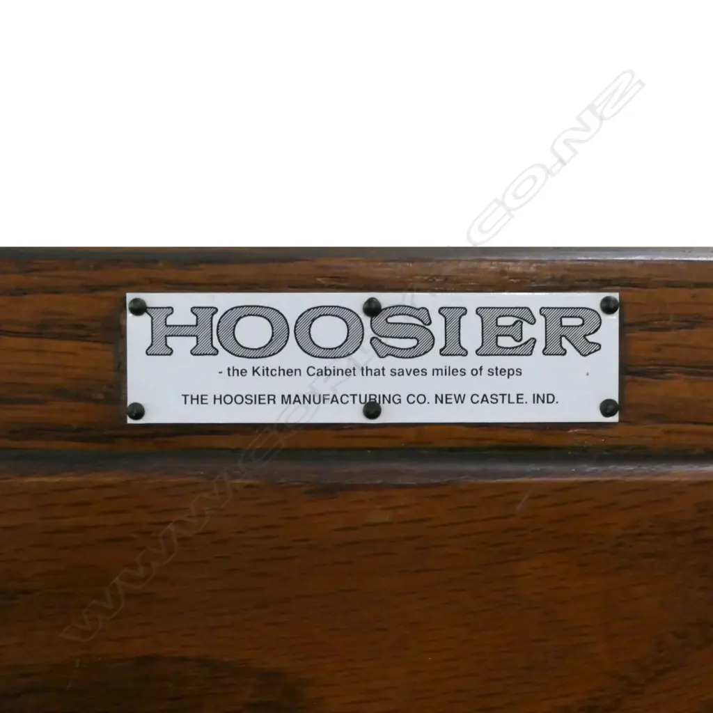 An American oak 1920s Hoosier kitchen cabinet Image 1++