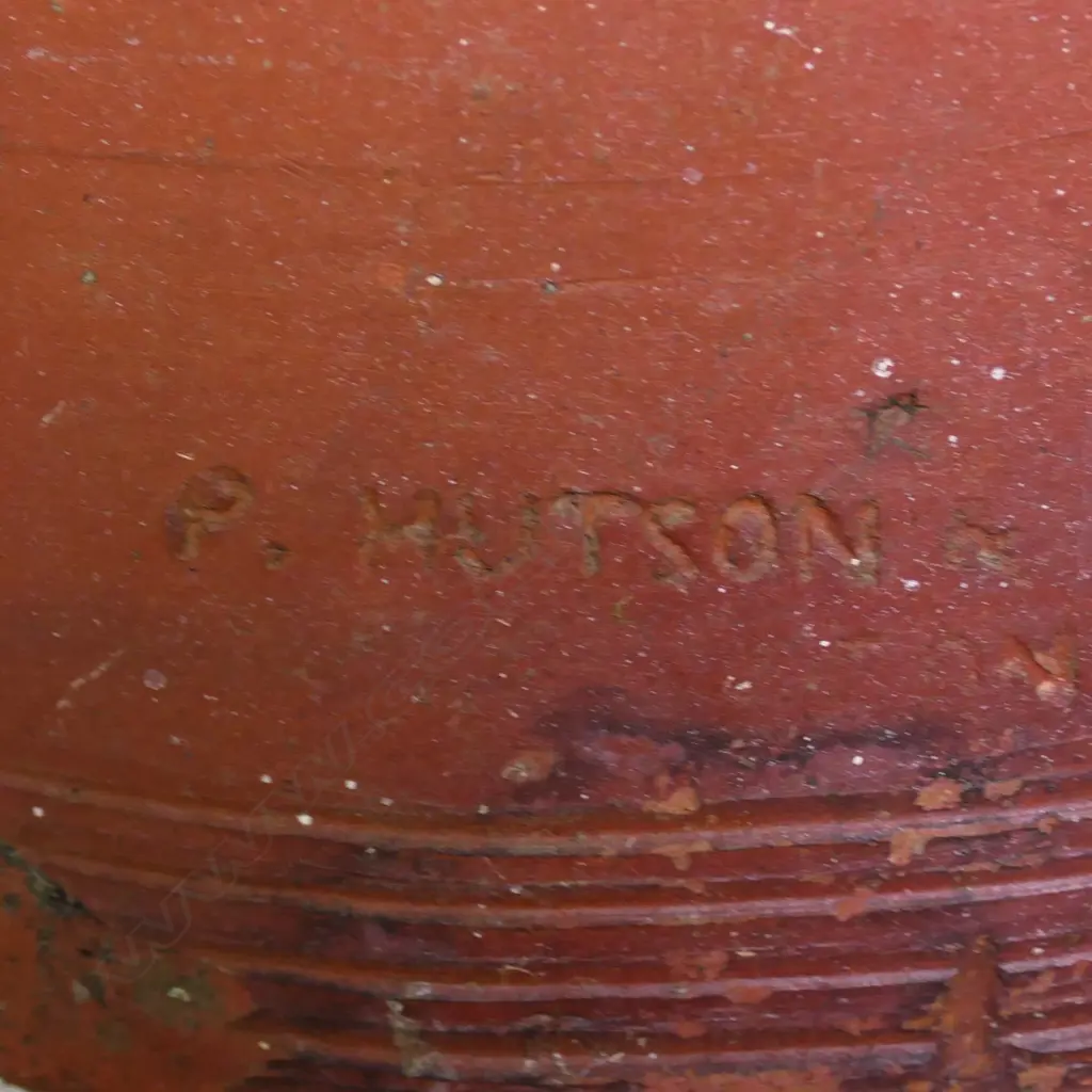 A rare pair of Peter Hutson (Wellington) terracotta chimney pots Image 1++