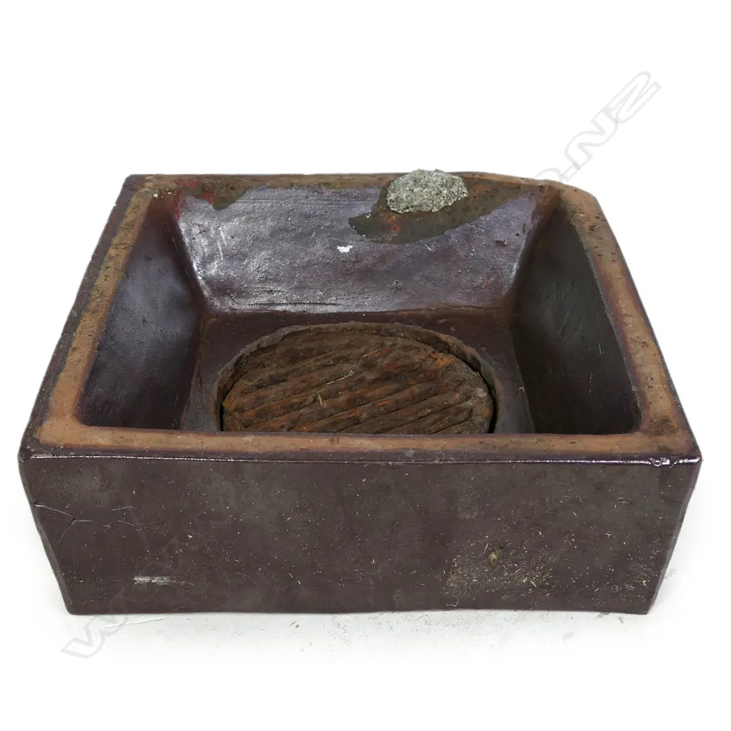 A rare N.Z. colonial G. Norbury (Wellington) salt glazed drain trap Image 1++