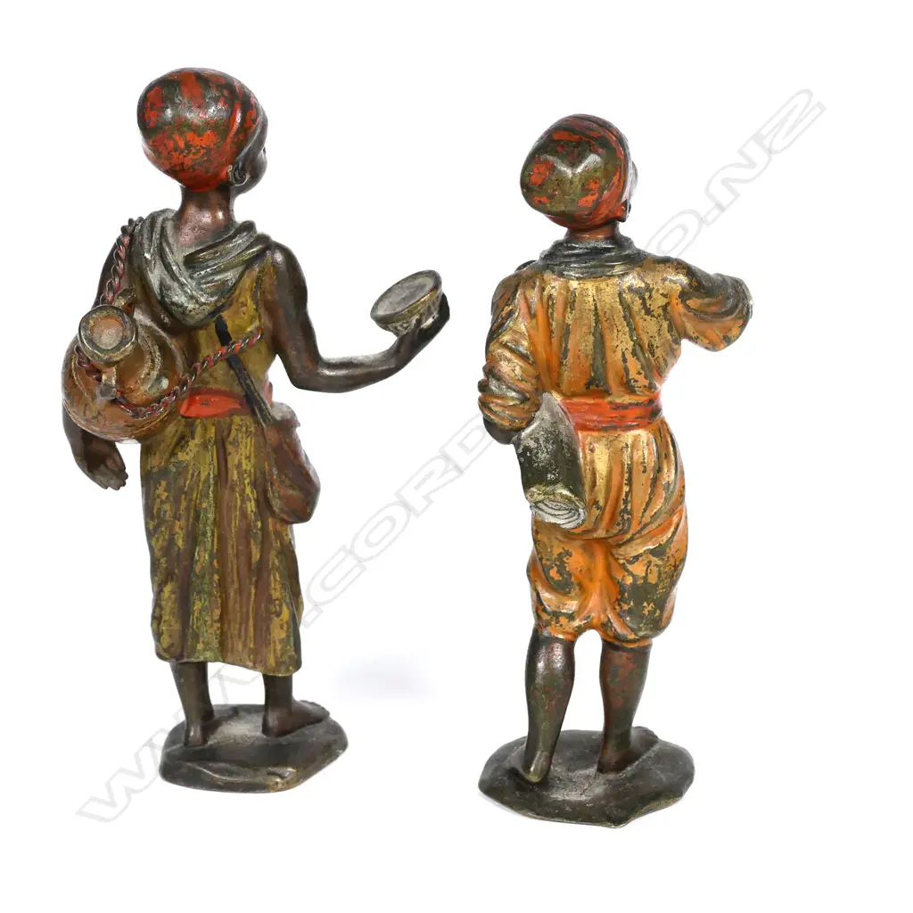 Two small cold painted bronze figures of Arab boys Image 1++