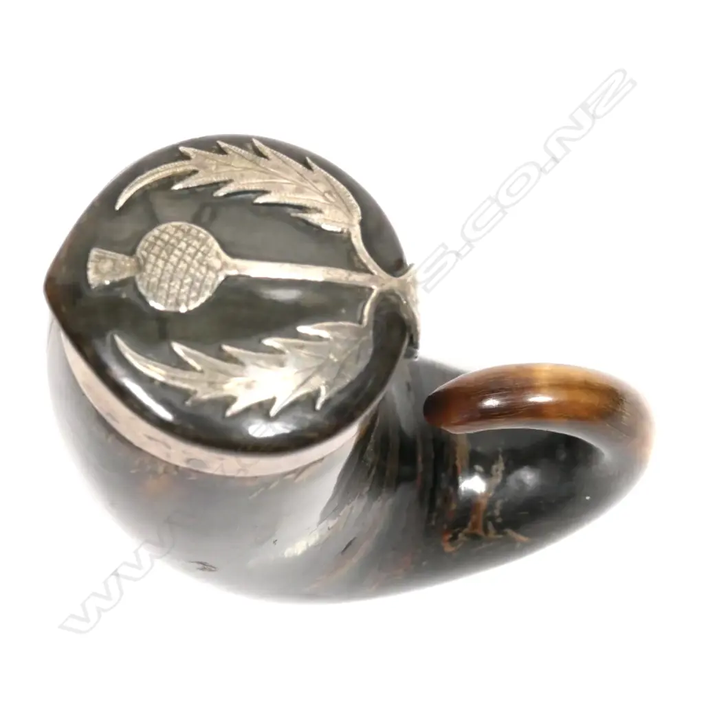 A 19thc horn snuff mull Image 1++