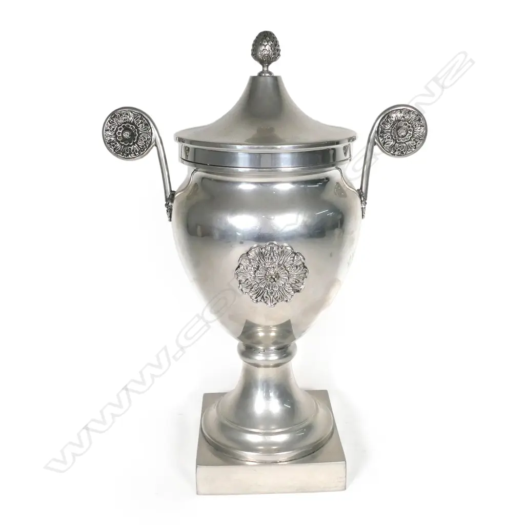 A pewter 'Portaghiaccio Impero' (Empire Ice Bucket) designed by Giovanni Patrini for Atena Image 1++