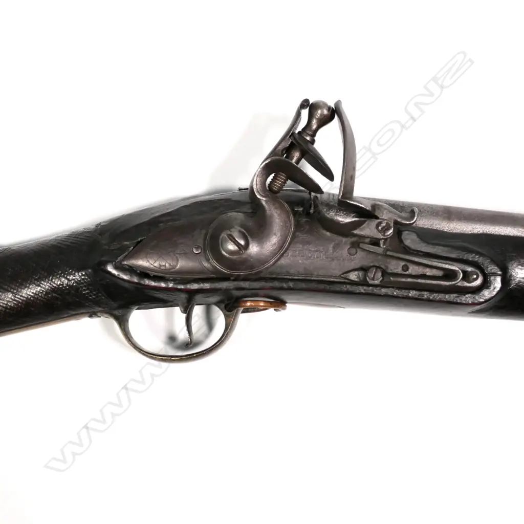 An 18thC East India Co. blunderbuss Image 1++