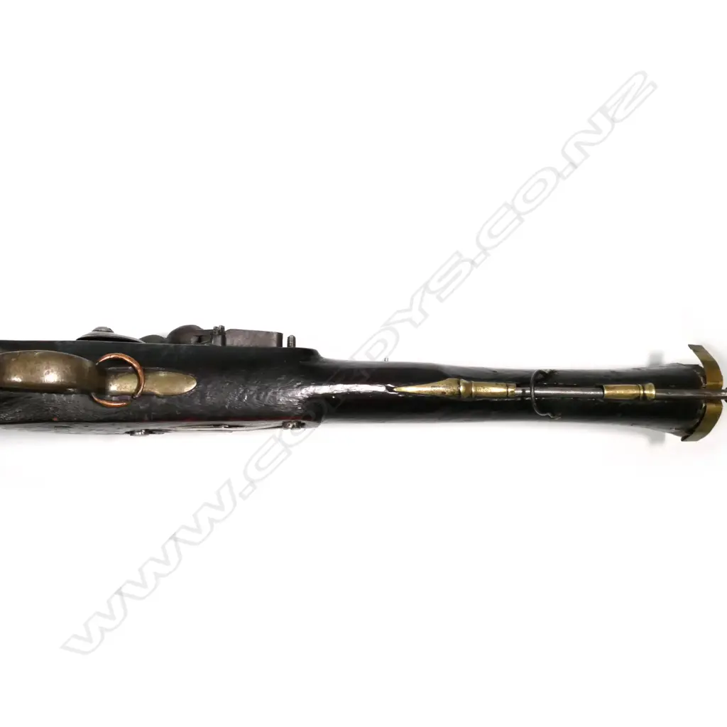 An 18thC East India Co. blunderbuss Image 1++