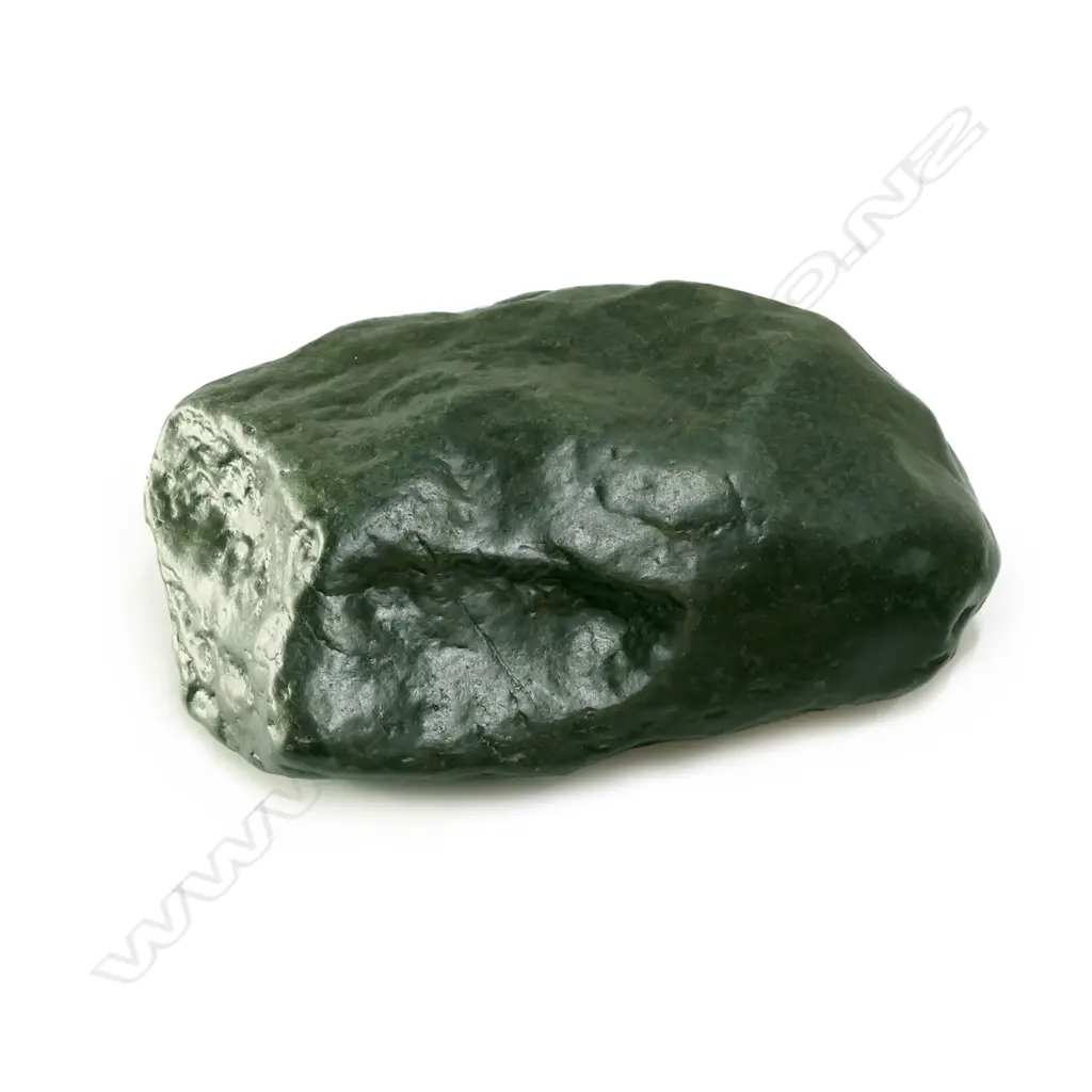 A large pounamu boulder/touch stone Image 1++