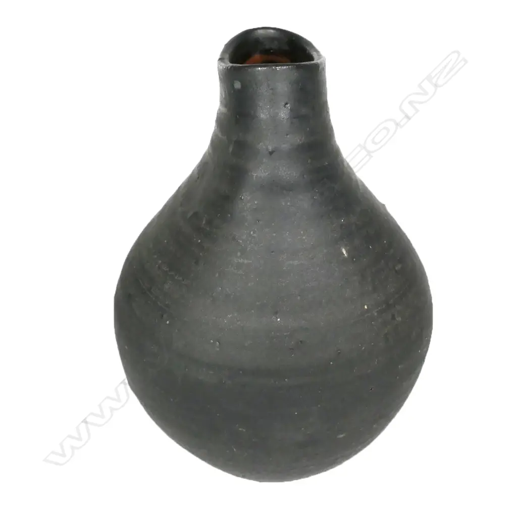 A John Parker vase Image 1++
