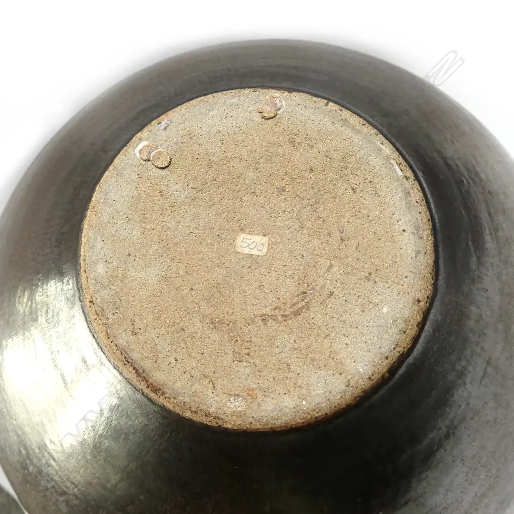 A large Lawrence Ewing pottery vase Image 1++