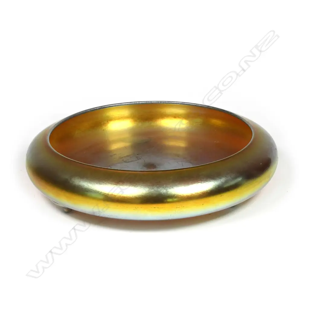 A Steuben Aurene Iridescent glass bowl Image 1++