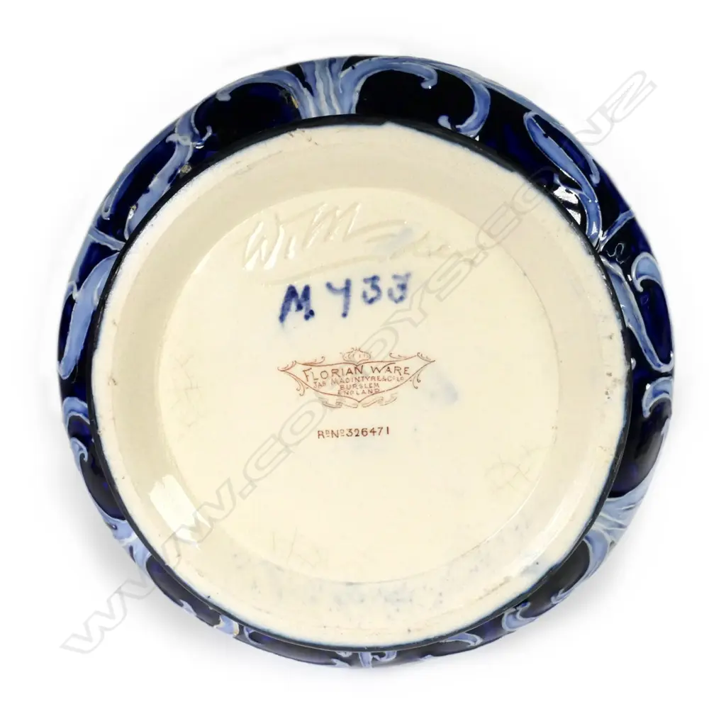 A Moorcroft Macintyre Florian ware vase Image 1++