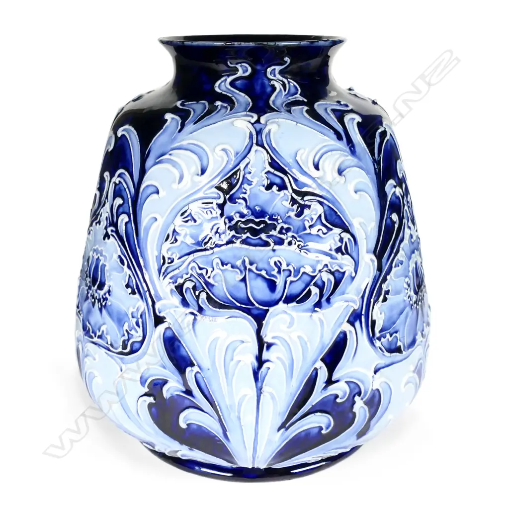 A Moorcroft Macintyre Florian ware vase Image 1++