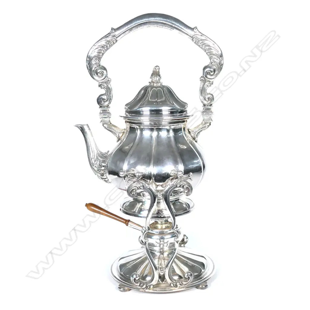An Italian sterling silver spirit kettle on stand Image 1++