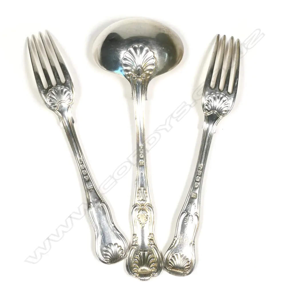 An Edwardian silver sauce ladle Image 1++