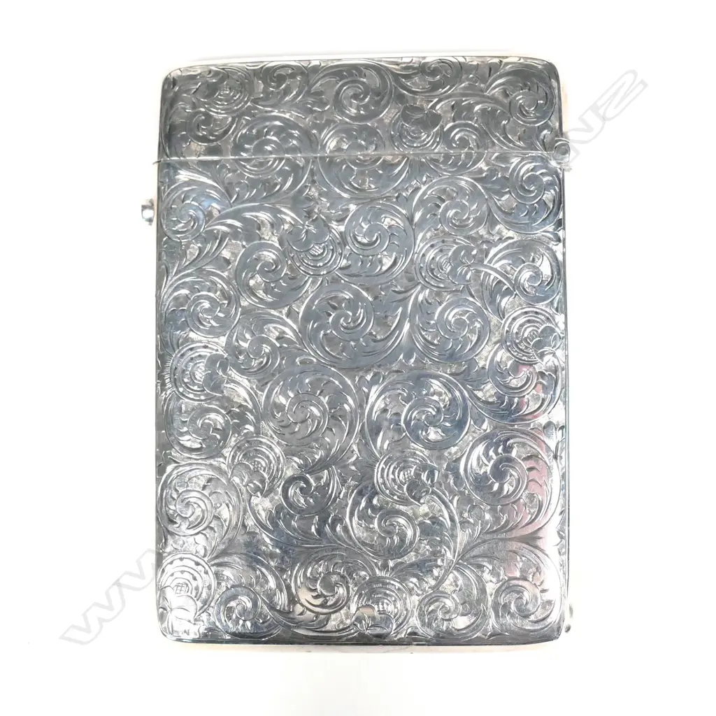 A late Victorian silver card case Image 1++