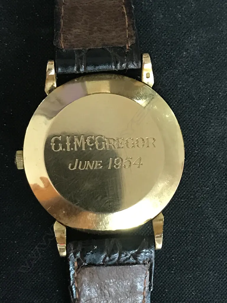 An 18ct gold cased vintage Omega wristwatch Image 1++