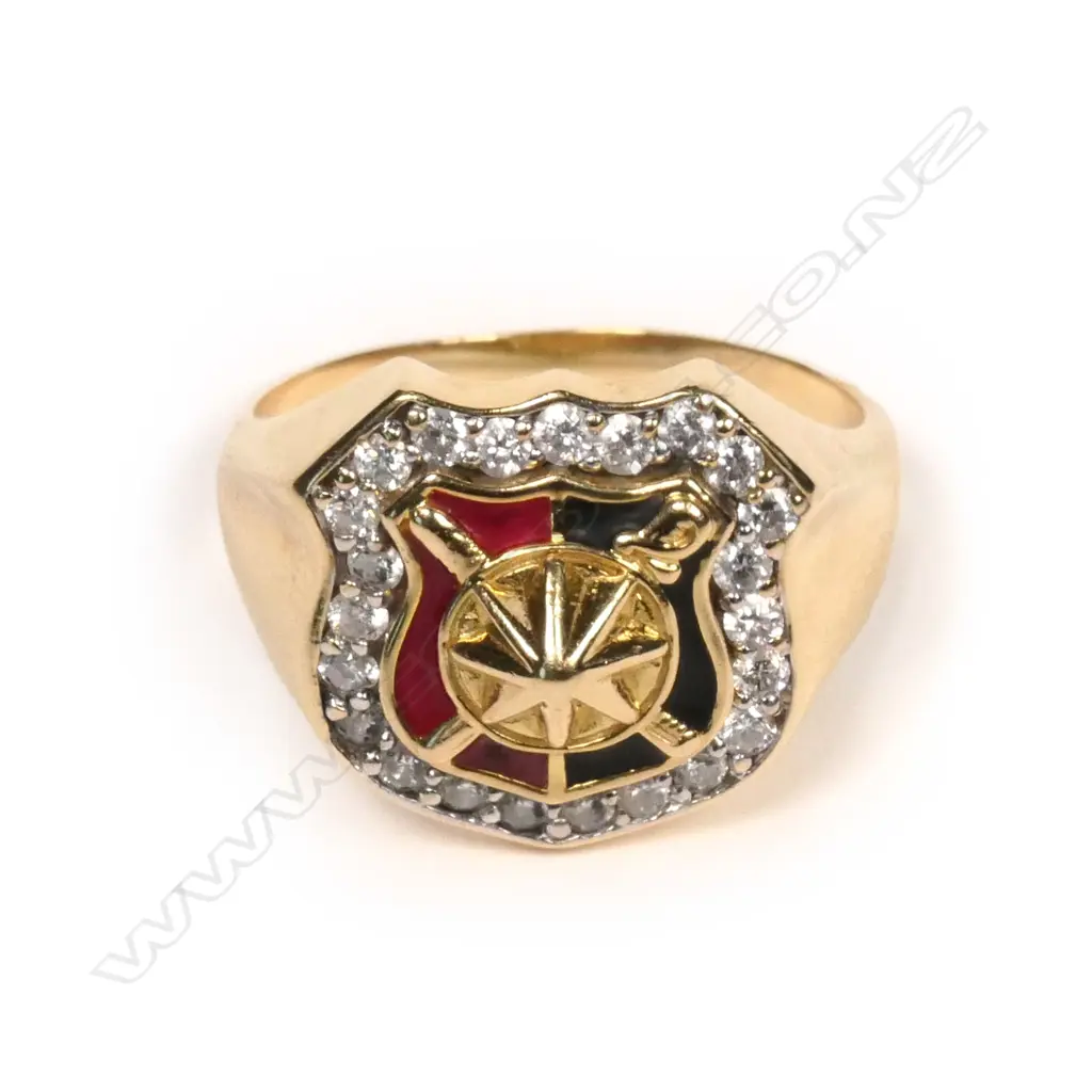 A 22ct yellow gold diamond and enamel shield form signet ring Image 1++