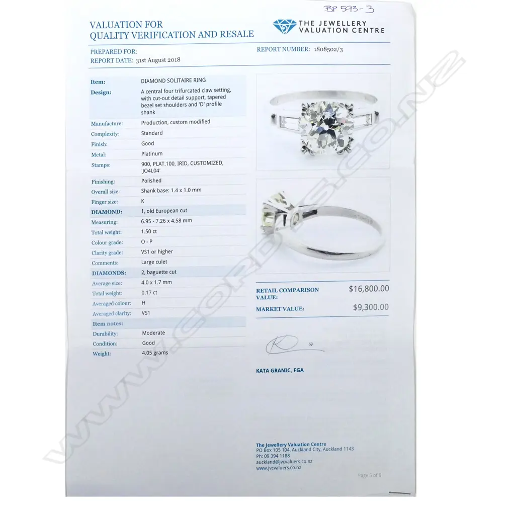 A platinum and diamond solitaire ring Image 1++