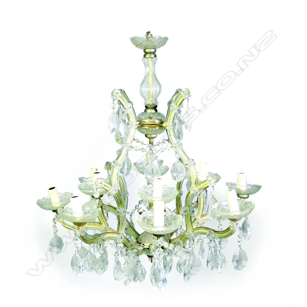 A large crystal twelve light chandelier Image 1++