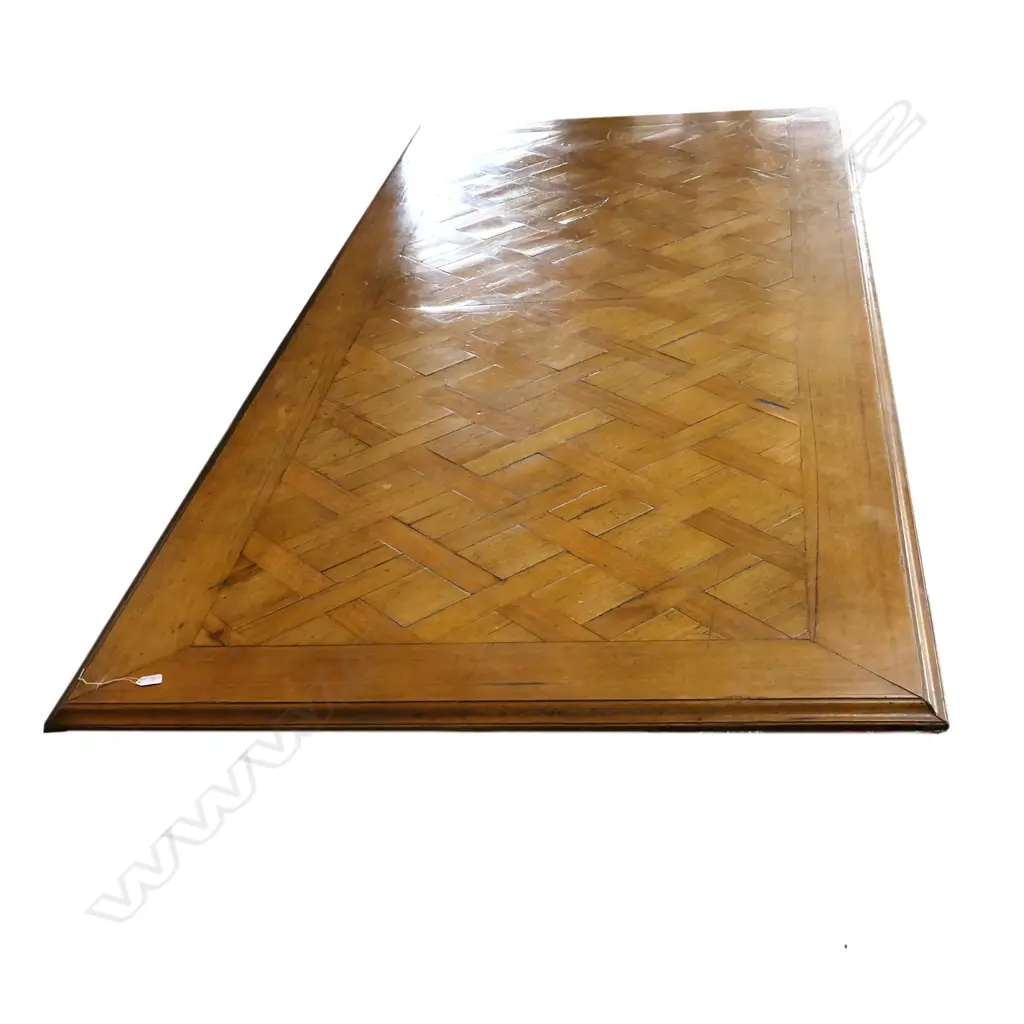 A large French fruitwood dining table Image 1++