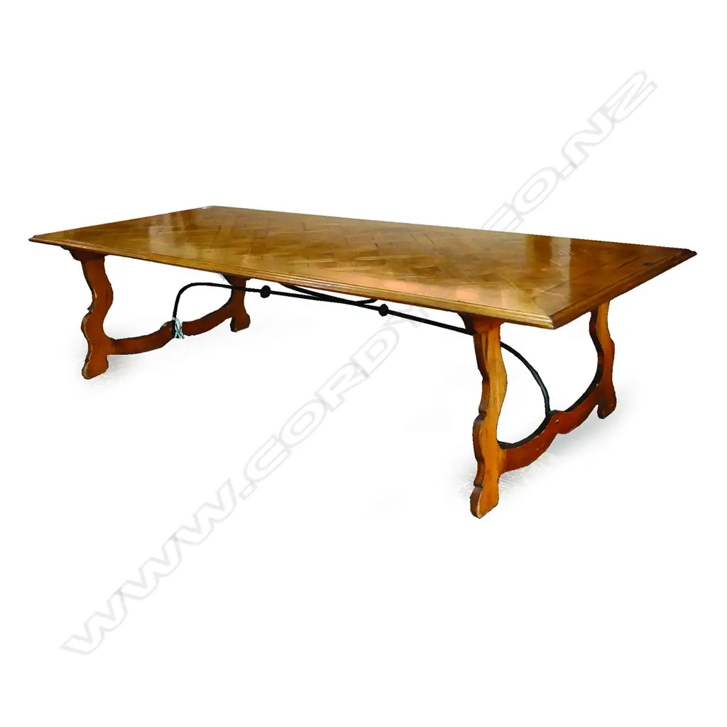 A large French fruitwood dining table Image 1++