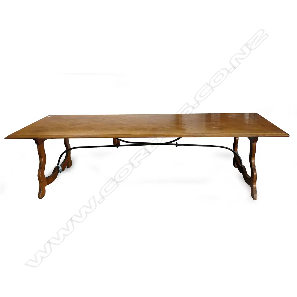 A large French fruitwood dining table Image 1++