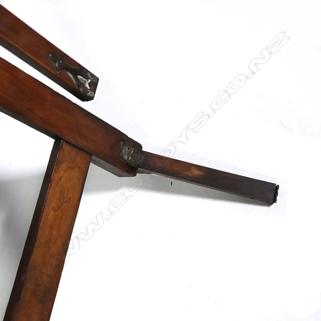 A late Victorian figured mahogany chart display cabinet Image 1++