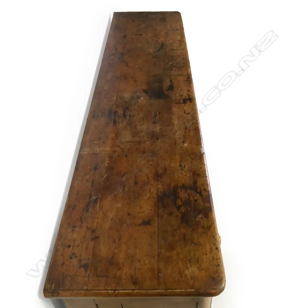 A substantial Victorian pine country kitchen cabinet Image 1++