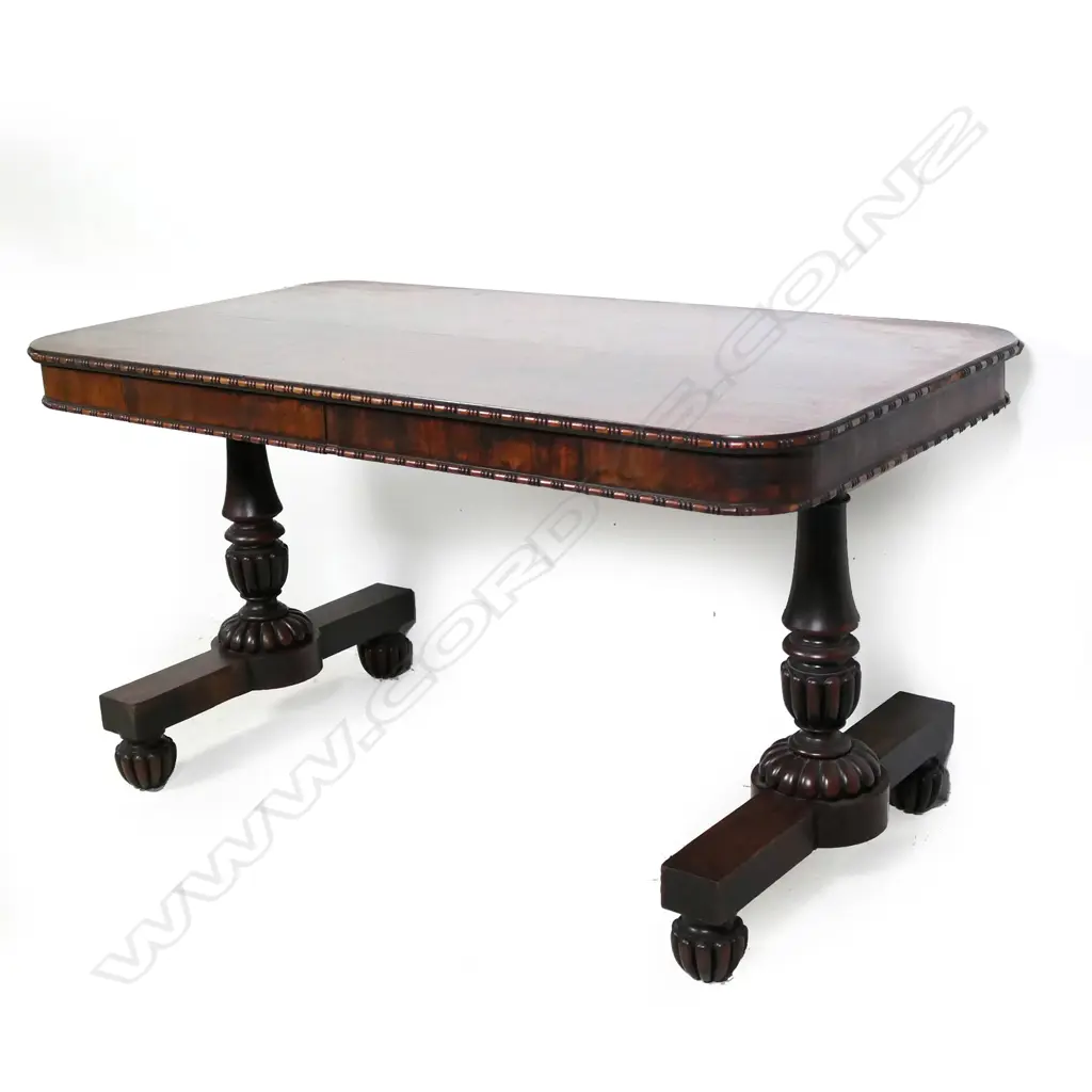 A Regency rosewood library table Image 1++
