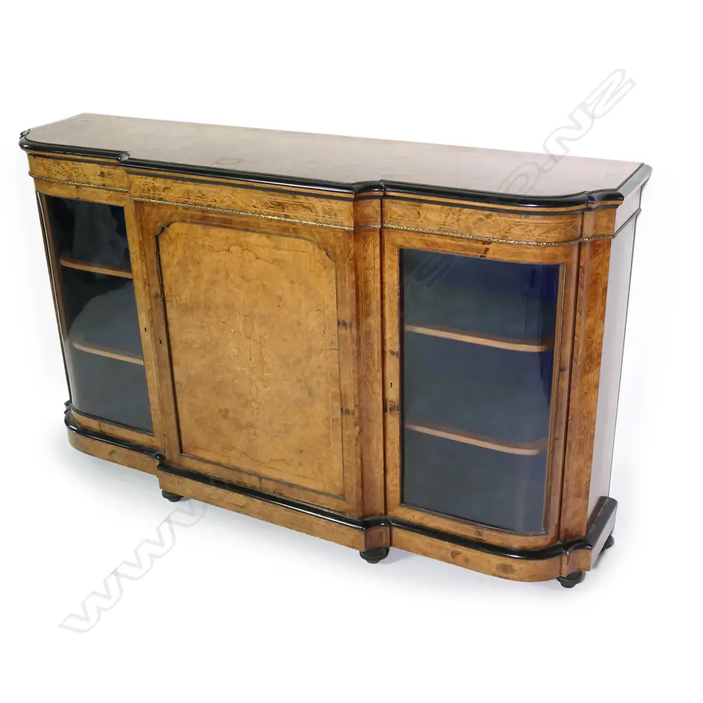 A quality Victorian burr walnut credenza Image 1++