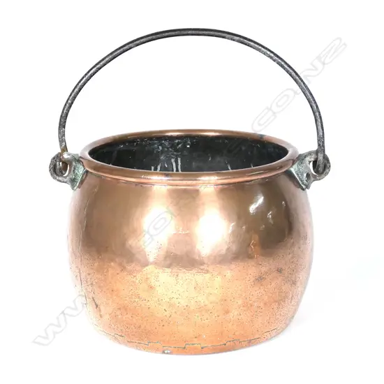 A Victorian copper preserving pan