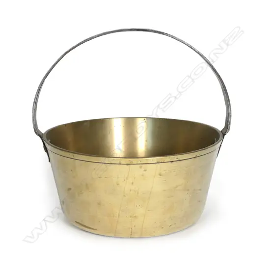 A small Victorian brass preserving pan