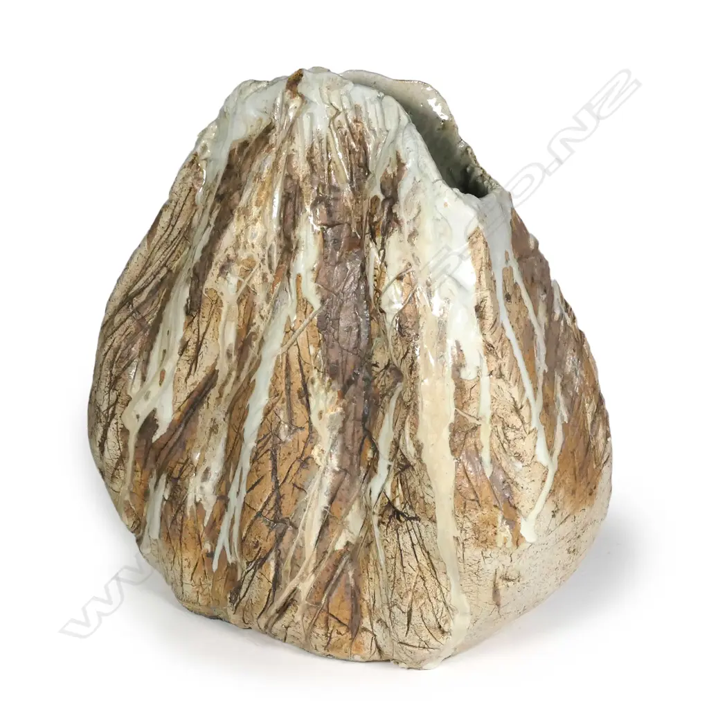 A large Helen Mason sculpted slab form vase Image 1++