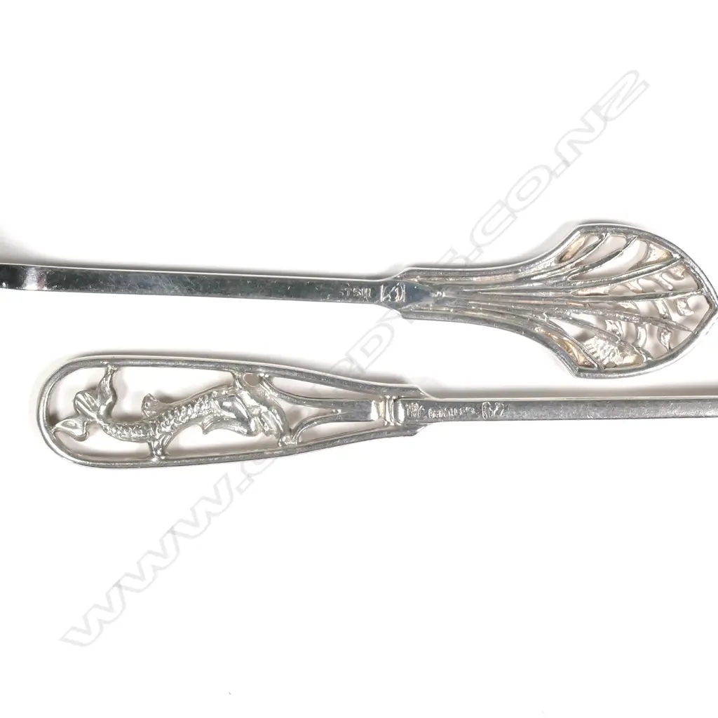 Two Australian silver spoons Image 1++