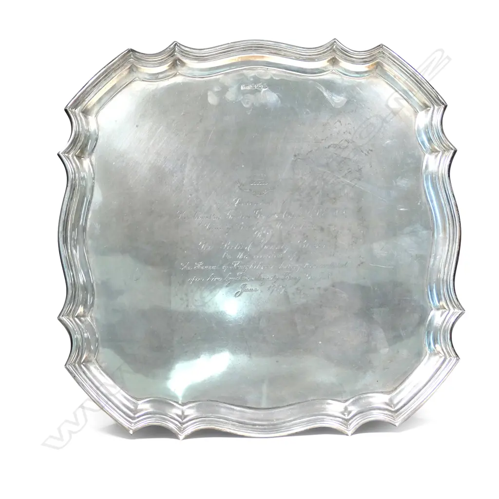 A George V silver salver Image 1++