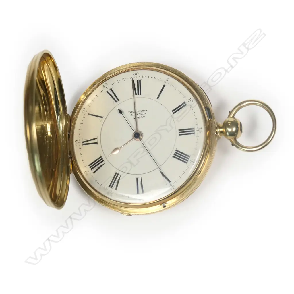 An 18ct gold cased hunter pocket watch Image 1++