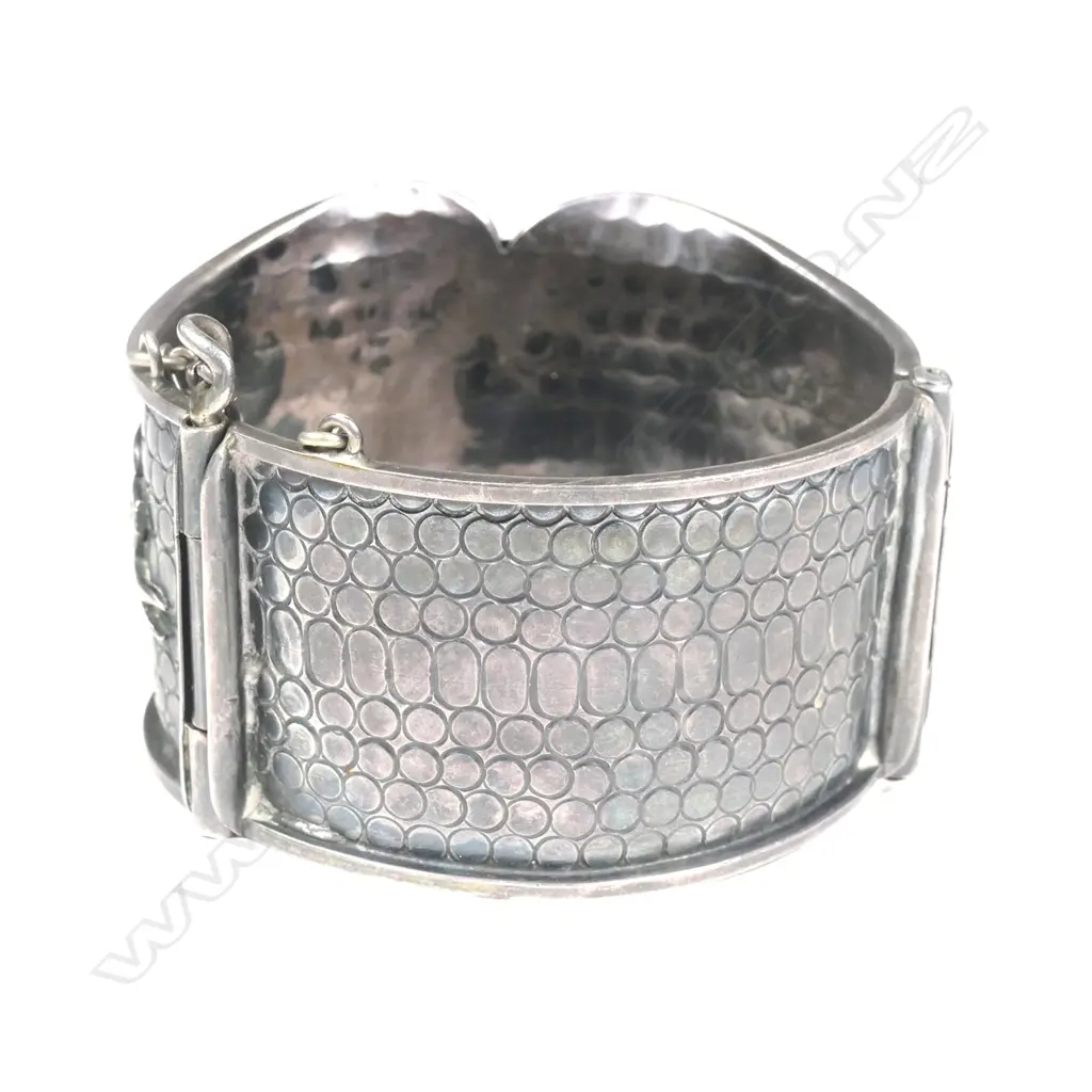 A vintage Tony Buller silver hinged bangle Image 1++