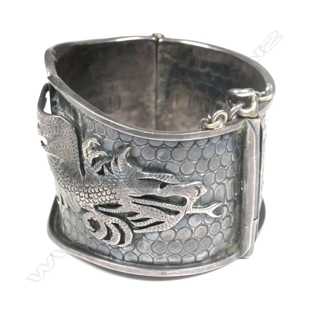 A vintage Tony Buller silver hinged bangle Image 1++