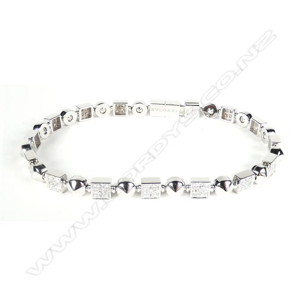 A Bvlgari 18ct white gold and diamond bracelet Image 1++