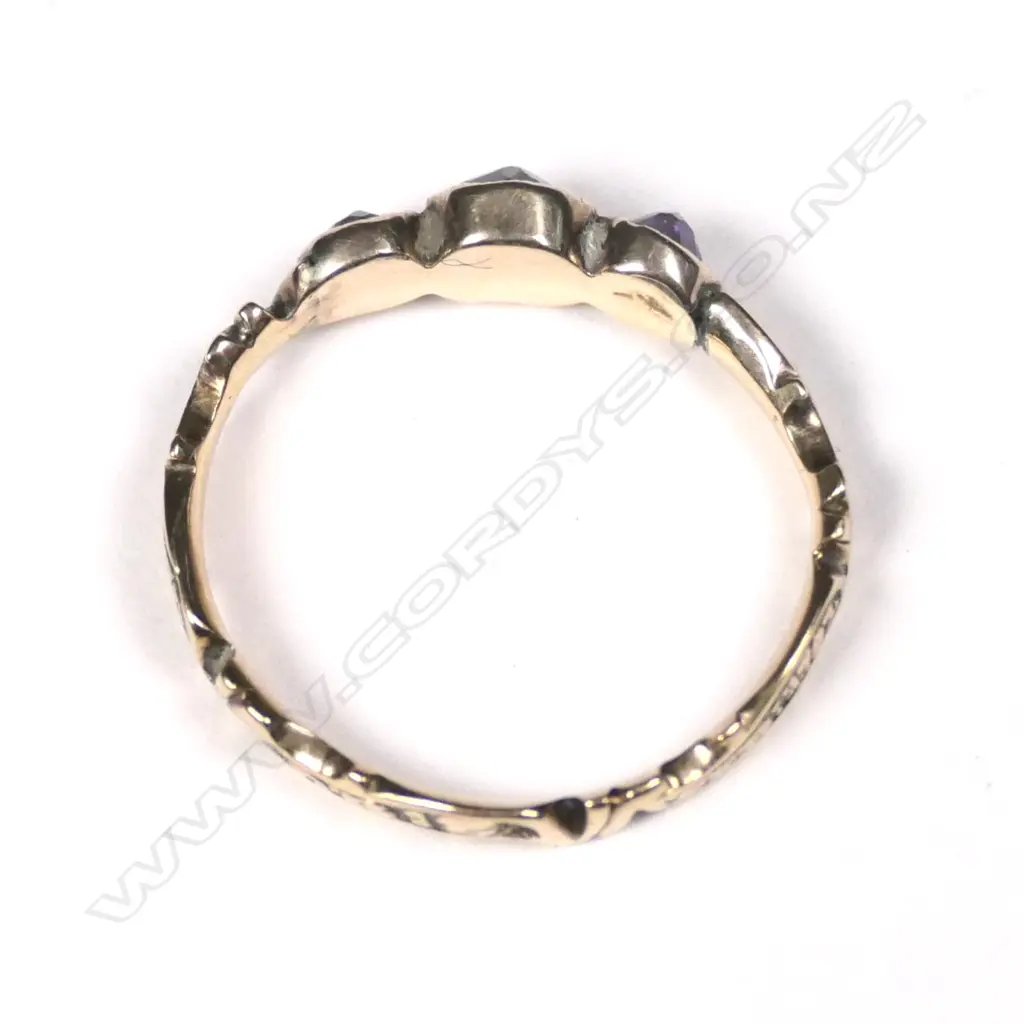 A George III gold and amethyst memorial ring Image 1++