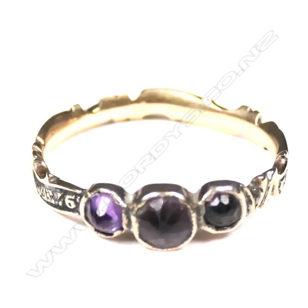 A George III gold and amethyst memorial ring Image 1++