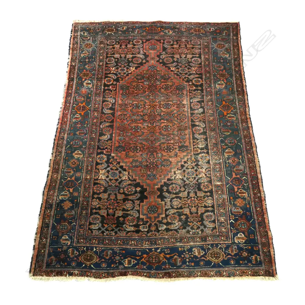 A semi-antique Hamadan Hosseinabad hand knotted carpet Image 1++