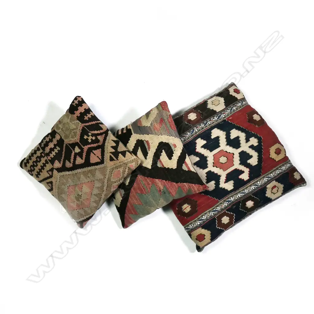 KELIM CUSHION 500 X 460MM + SQUARE PAIR Image 1++