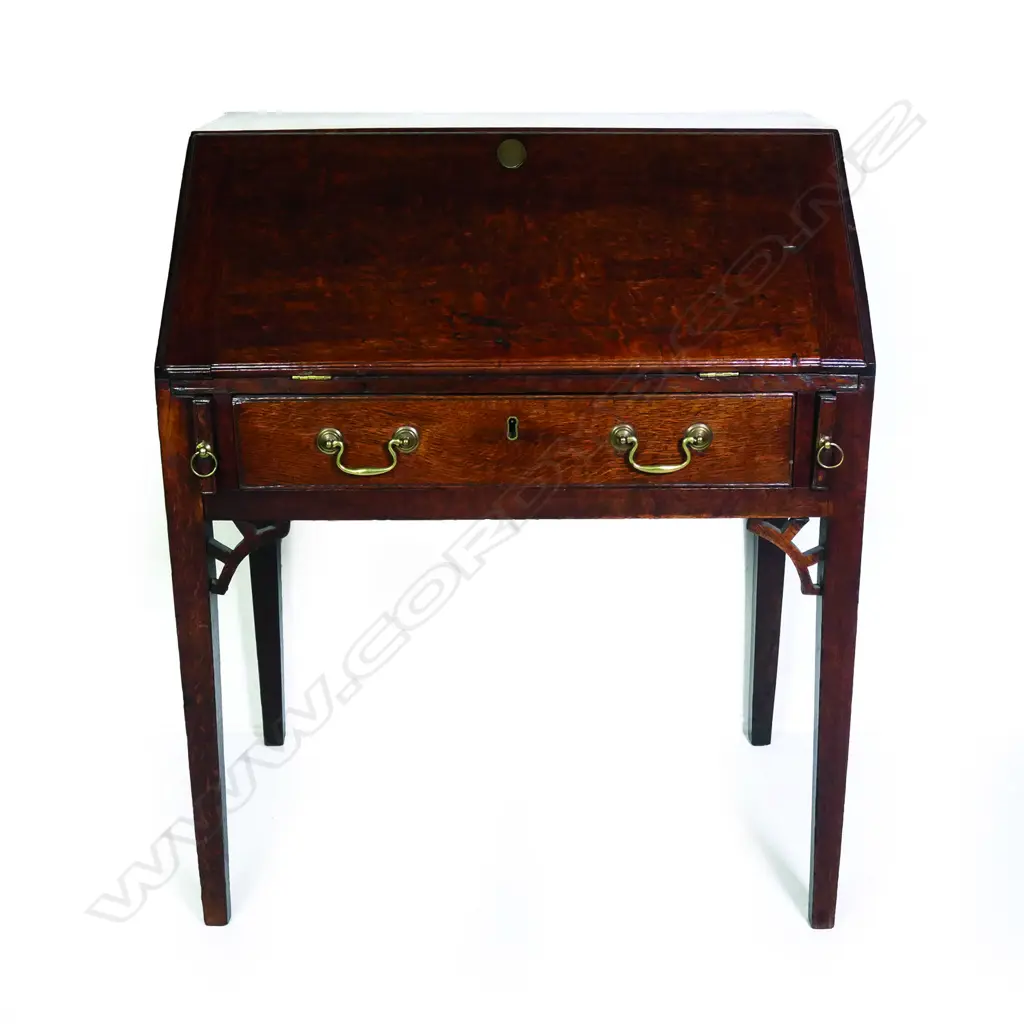 A George II oak drop front bureau Image 1++